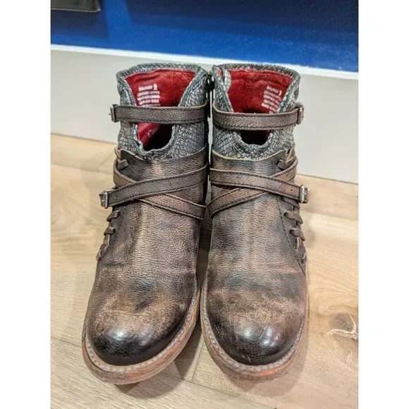 Freebird by Steven Belfast Booties Women's 9 Black Multi Blue Snake - Picture 8 of 12